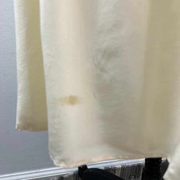 VINTAGE Cedars Beige Top Skirt Silk Floral Embroidered Button-Up Set Size 8 VTG - Picture 14 of 16